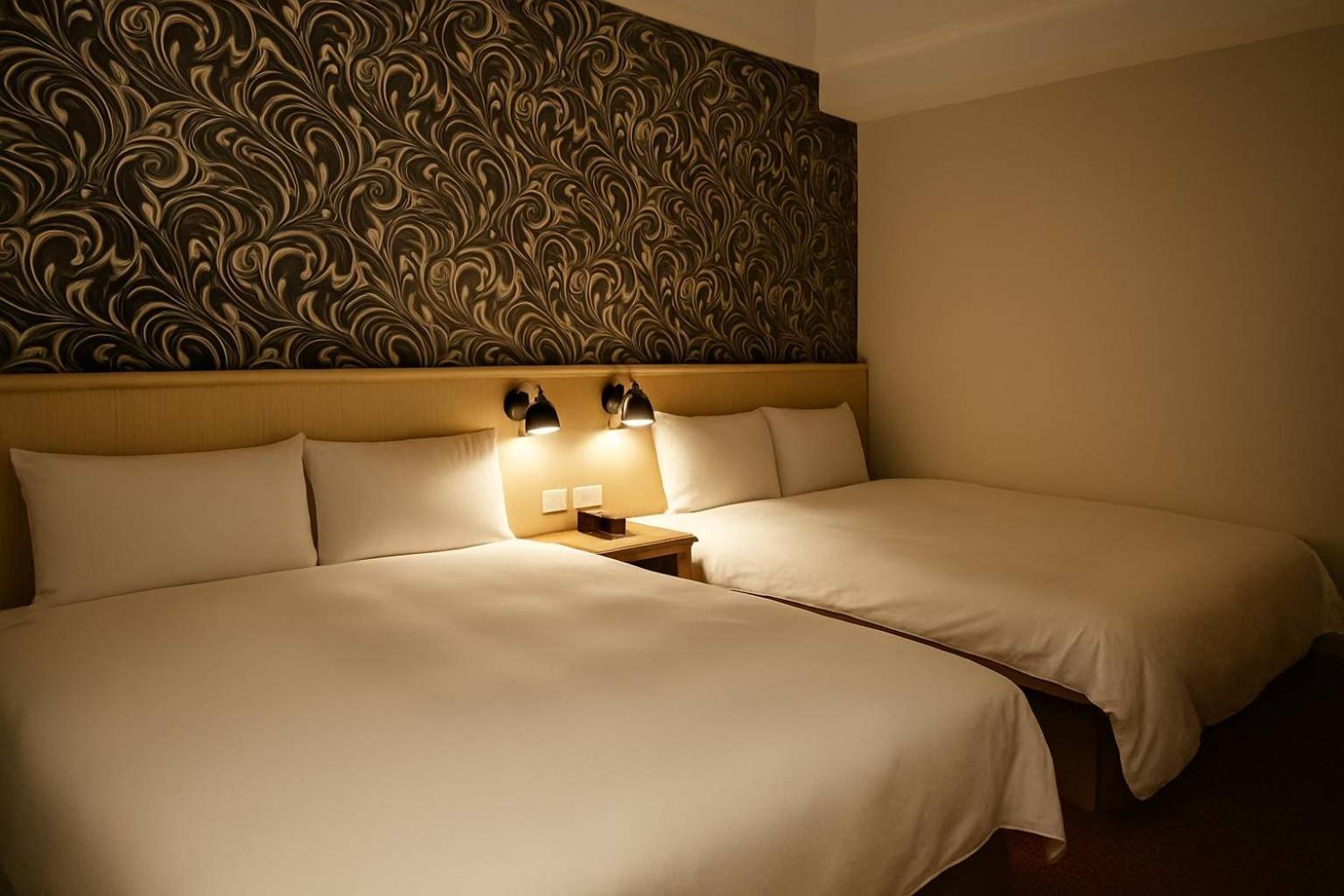 Sung Tai Hotel Каосюн Екстериор снимка