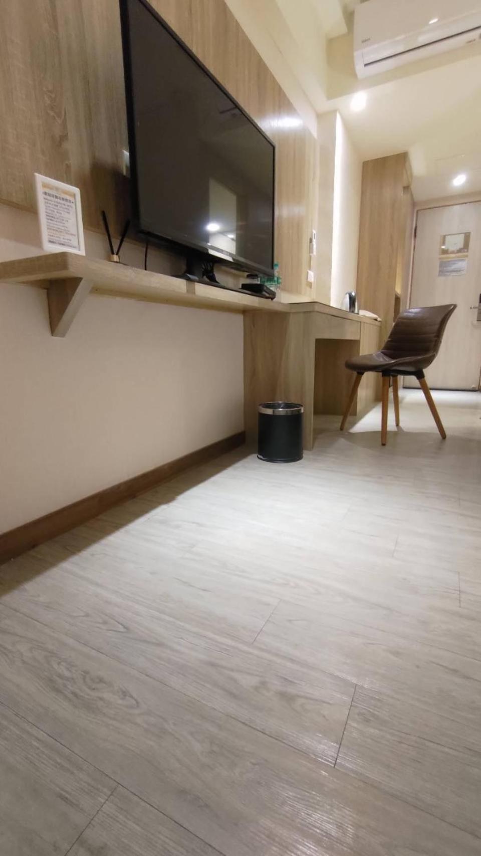 Sung Tai Hotel Каосюн Екстериор снимка