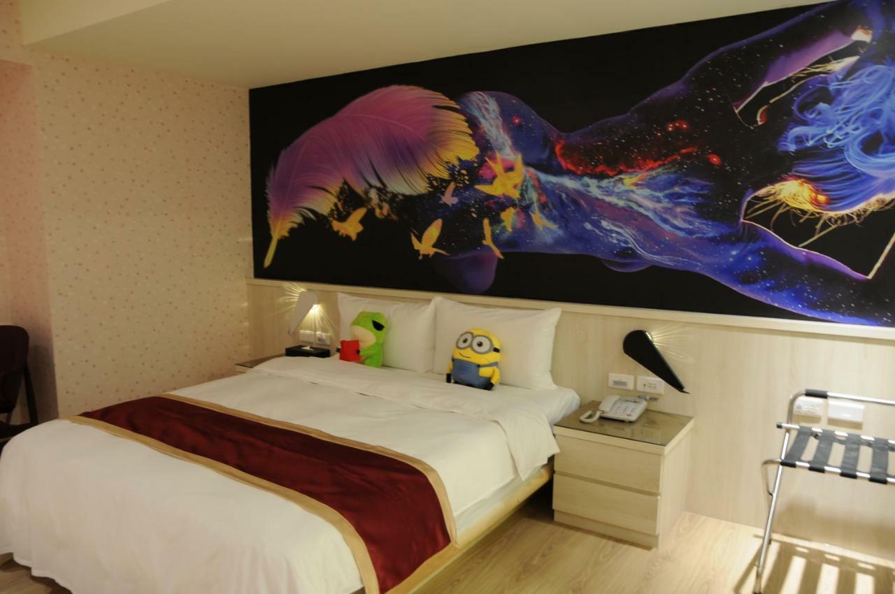 Sung Tai Hotel Каосюн Екстериор снимка